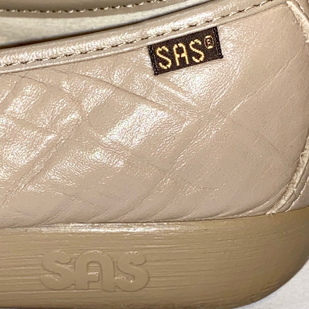 SAS Penny Loafers Womens 9.5 M Taupe Leather Handsewn Moccasin Made in USA - Picture 16 of 16
